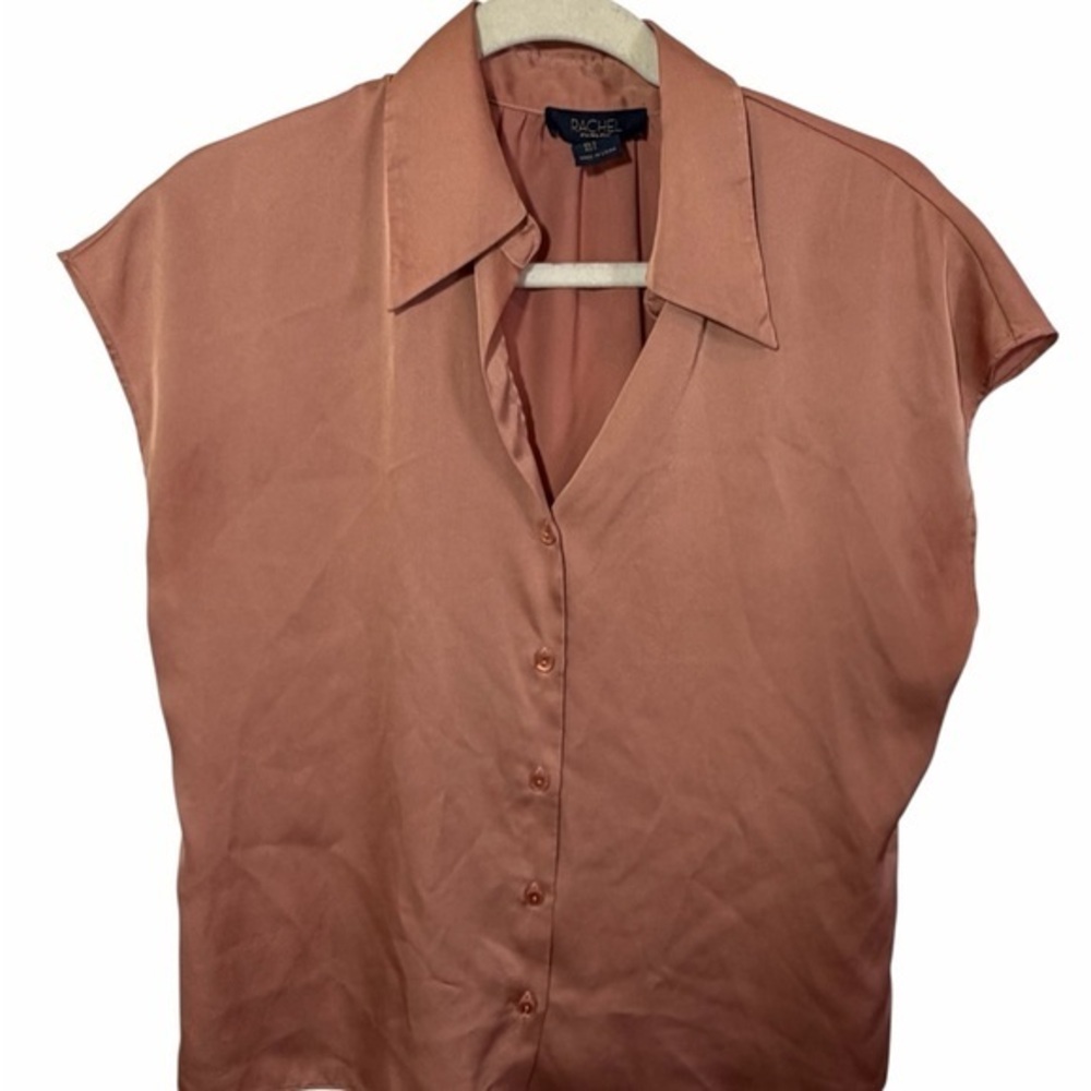 RACHEL Rachel Roy Sleeveless Button-Front Blouse in Dusty Rose